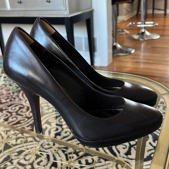 Coach heels - Picture 2 of 7